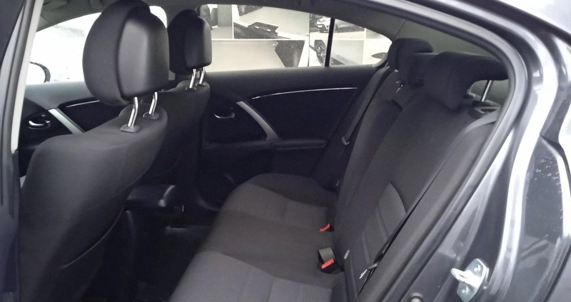 Toyota Avensis cena 49500 przebieg: 178555, rok produkcji 2014 z Więcbork małe 154
